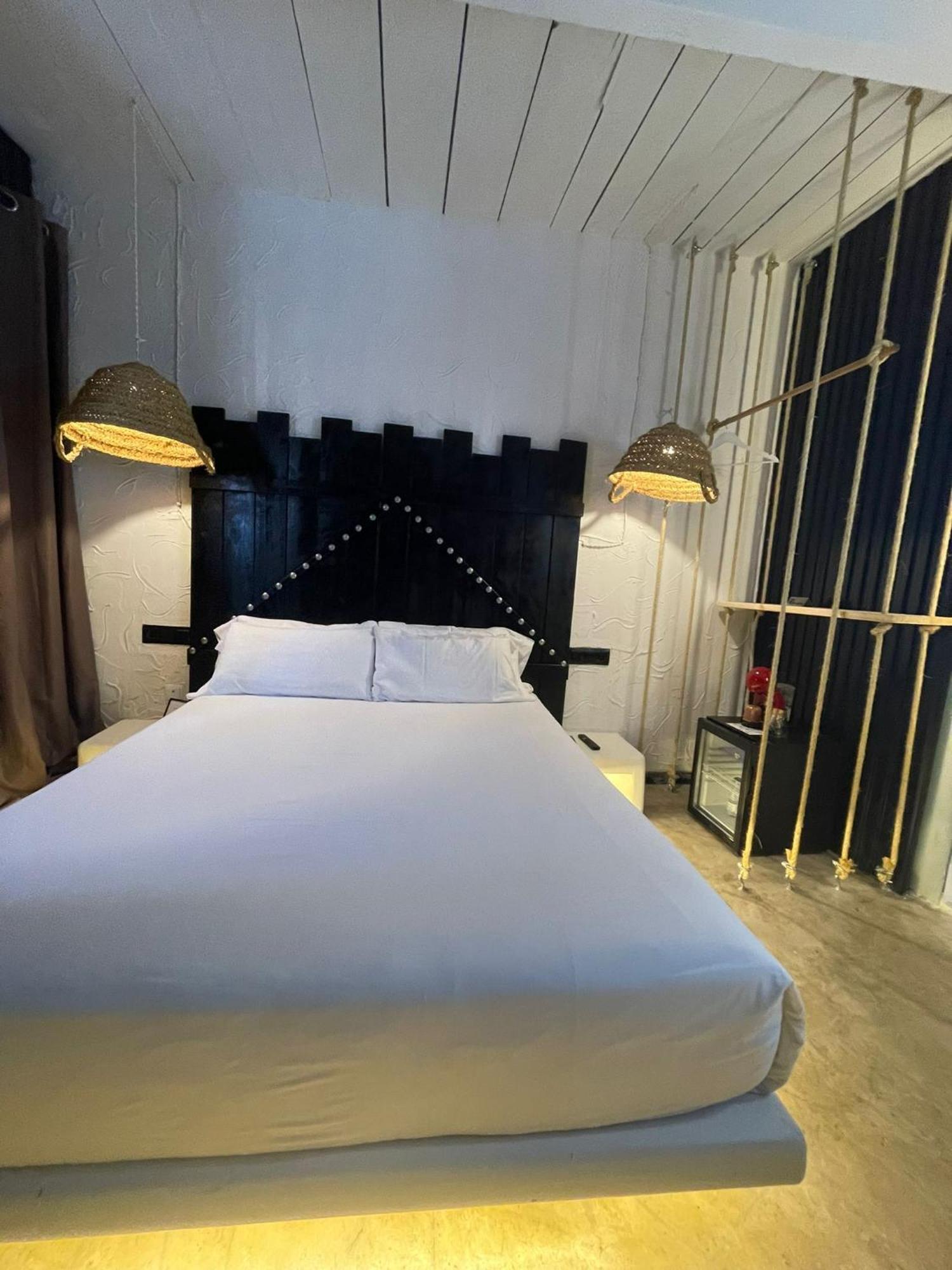 Paiise Hotels Sant Francesc de s'Estany Exteriér fotografie